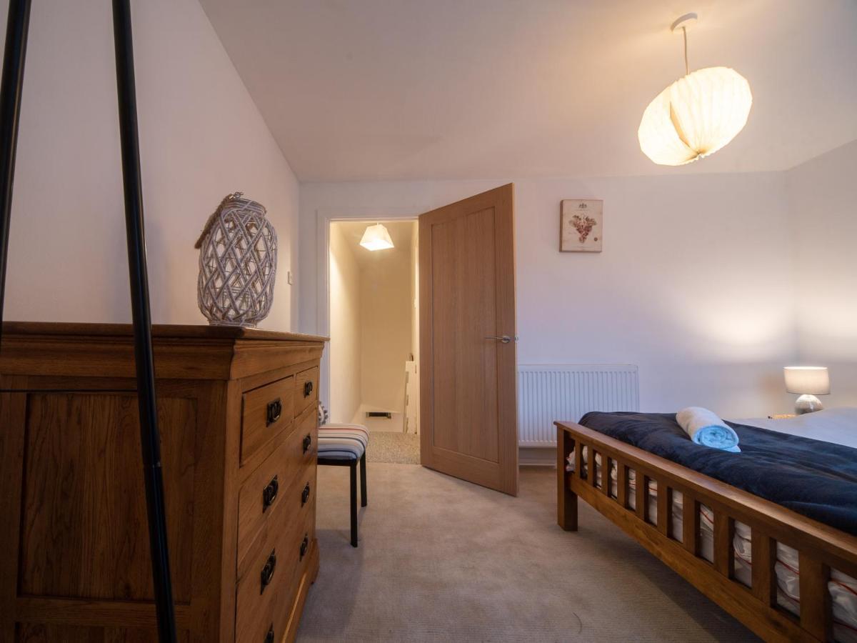 Castle View - Flat In Mumbles - Free Parking Apartment Oystermouth Екстериор снимка
