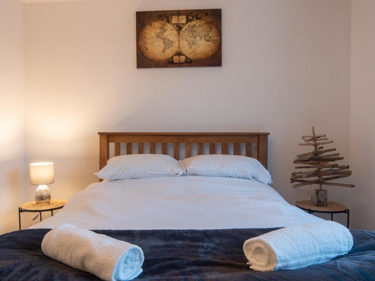 Castle View - Flat In Mumbles - Free Parking Apartment Oystermouth Екстериор снимка